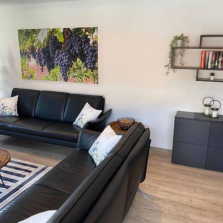 Ferienwohnung Weingut Sturm Buergstadt 외부 사진